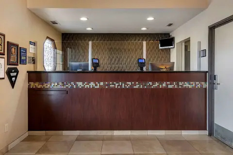Best Western Town & Country Lodge in Tulare — foto 25