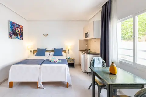 Aparthotel Vibra del Mar in Sant Antoni de Portmany — foto 16
