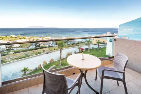 Grand Blue Beach Hotel in Grand Blue Beach Hotel, foto 16