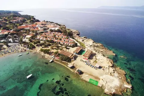 Maya Bistro Hotel Beach in Seferihisar — foto 3