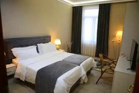 Hotel Colombo in Berat — foto 2