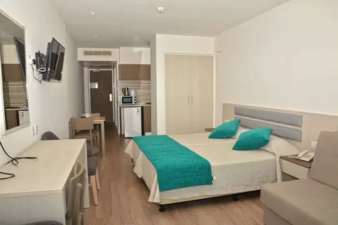 Melini Hotel Suites in Παραλίμνι — foto 3