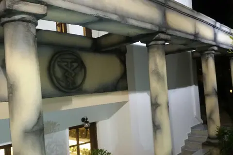 Summer Village of Hippocrates in Μαρμάρι — foto 17