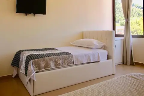 Hotel Orestiada in Berat — foto 5