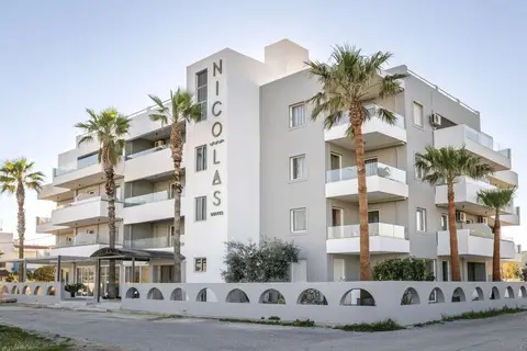 Nicolas Grand Suites in Καρδάμαινα — foto 26