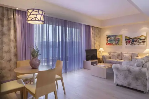 Princess Kyniska Suites in Karavostasi, Monemvasia, Asopos — foto 21