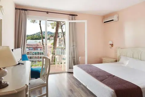 Hotel Roger de Flor Seleqtta in Lloret de Mar — foto 15