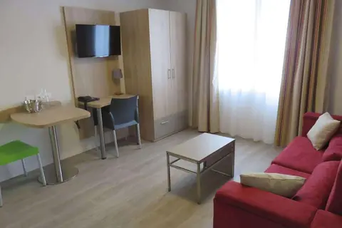 Aparthotel Mer & Golf Bordeaux Bassins a Flot in Bordeaux — foto 7