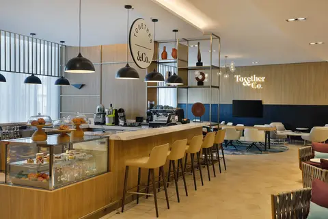 Hilton Garden Inn Dubai Business Bay in Dubai — foto 2