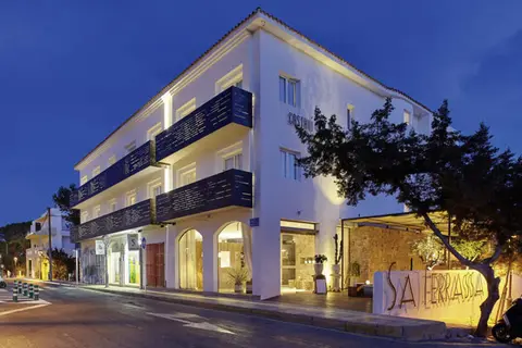 Castavi in Es Pujols — foto 24