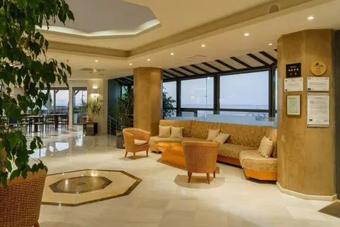 Pearl Beach Hotel in Rethimnon — foto 11