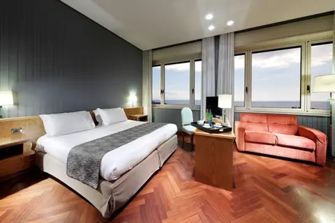 Hotel Exe Majestic in Napels — foto 10