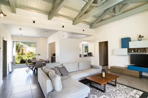 Three Stars Villas met privézwembad in Δημοτική Ενότητα Μελιτειέων — foto 5