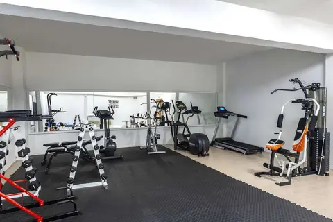 Mayfair Hotel in Paphos — foto 10