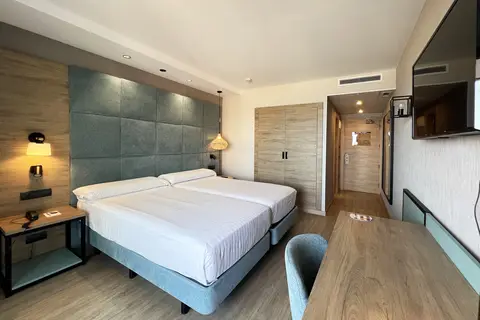 Hotel Maya Alicante in Alicante — foto 27