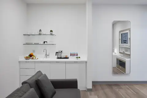 YOTEL Istanbul Airport (Landside) in İstanbul — foto 12