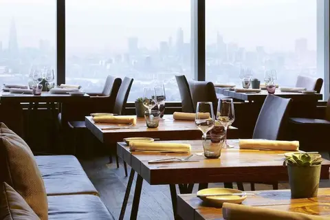 Novotel London Canary Wharf in Londen — foto 16