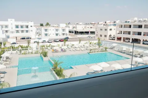Abacus Suites in Ayia Napa — foto 24