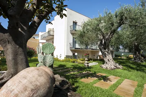 Appartementen Residence Villa Collina in Giardini Naxos — foto 13