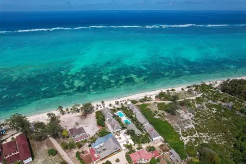 Nest Style Beach Hotel Zanzibar in Makunduchi — foto 21