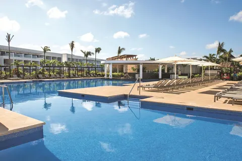 Hotel Platinum Yucatan Princess in Playa del Carmen