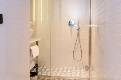 Hotel Mama Shelter Lisboa in Lissabon — foto 15