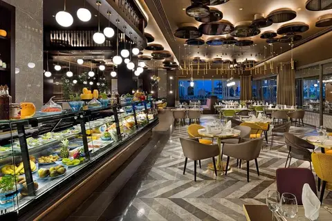 Mardan Palace in Aksu — foto 23