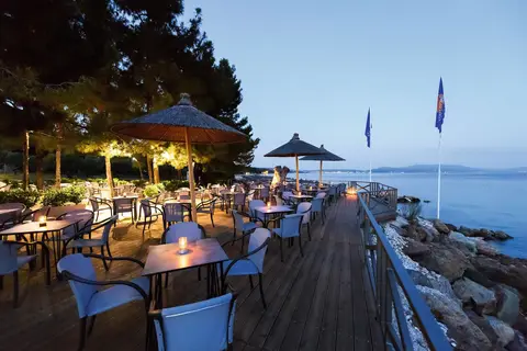 Blue Dolphin Hotel in Μεταμόρφωση — foto 6