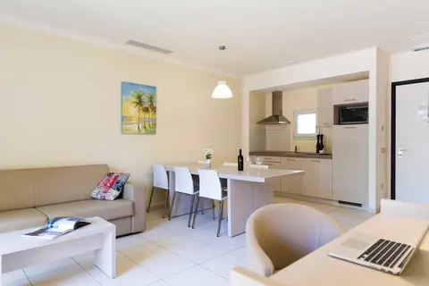 Crvena Luka Resort in Biograd — foto 19