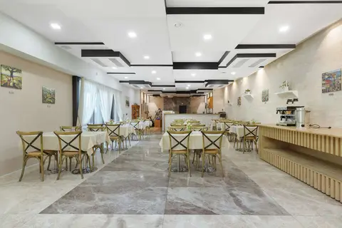 Iveria Inn in Tbilisi — foto 11