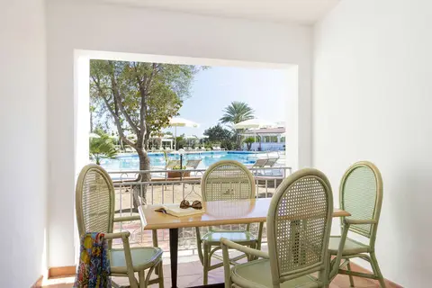 Nicolaus Club Quattro Lune Resort in Orosei — foto 7