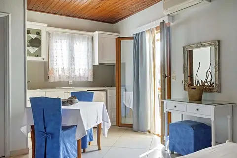 Maria Studios & Apartments in Maria Studios Rooms and Apartments, foto 3