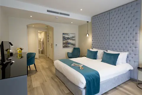 Hotel Urban Valley Resort & Spa in San Ġwann — foto 19