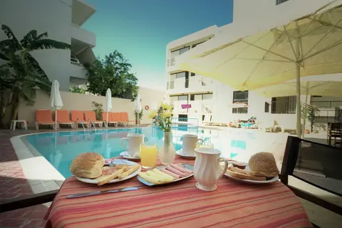 Poseidon Hotel and Apartments in Kos-Stad — foto 13