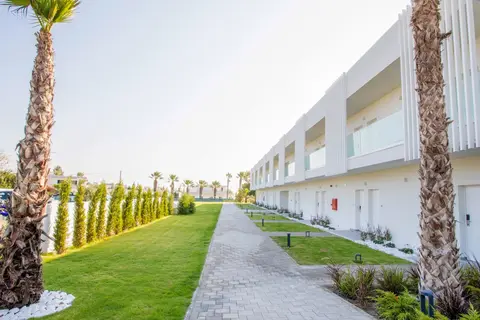 White Dreams Resort in Φαληράκι — foto 9