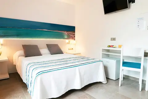 Hotel Rosales in es Pujols — foto 15
