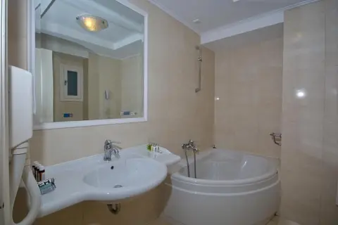 Alonissos Beach Bungalows & Suites Hotel in Βότση — foto 27