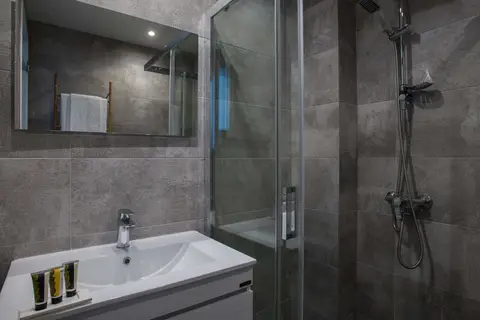 SpotApart Residences in Athene — foto 3