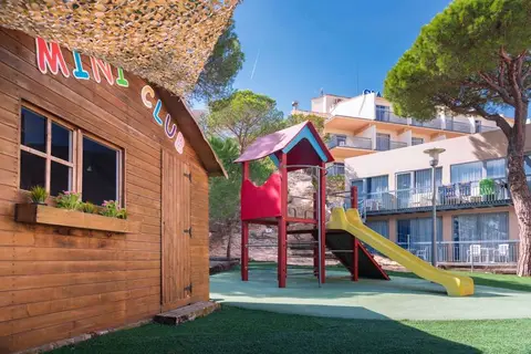Hotel GHT S'Agaro Mar in Sant Feliu de Guíxols — foto 9