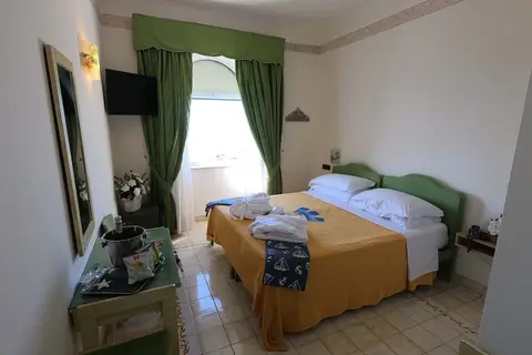 Punta Imperatore in Forio, foto 17