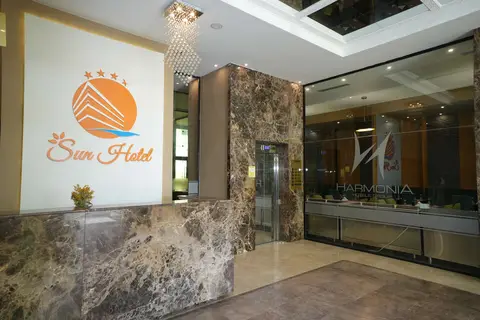 Sun Hotel in Durrës — foto 9