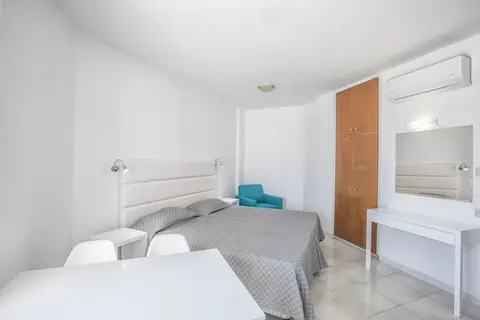 Papantonia Hotel in Παραλίμνι — foto 29