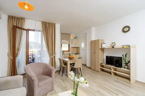 Arvala Lux Apartments in Budva — foto 12