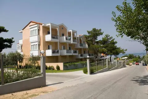 The Boutique Louloudis in Σκάλα Ραχωνίου — foto 22