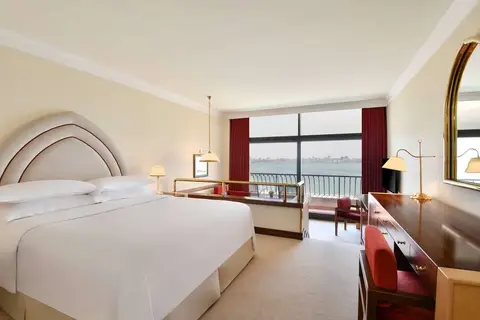 Sheraton Grand Doha Resort & Convention Hotel in Doha — foto 15