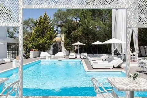 Hotel Racconto Boutique Design in Lambrini Studios