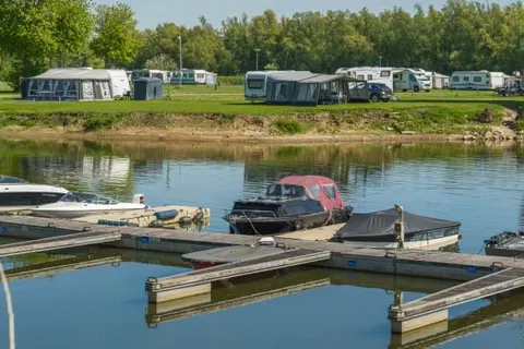 Recreatiepark Scherpenhof foto 10