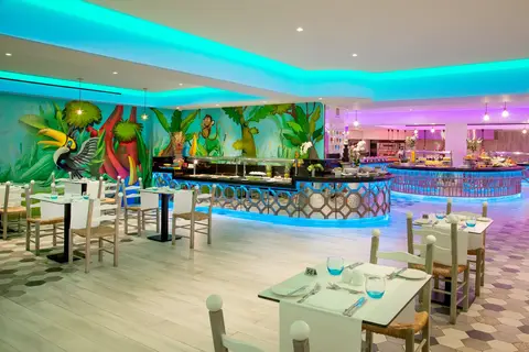 Azia Resort & Spa in Paphos — foto 11