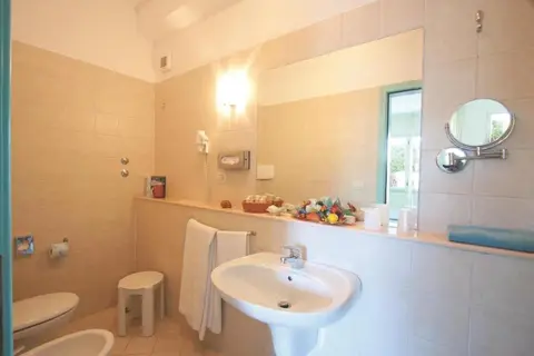 Hotel Tirreno in Rome — foto 13