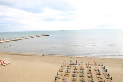 Hotel Edart in Durres — foto 27